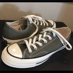 Converse Sneakers new without tags.